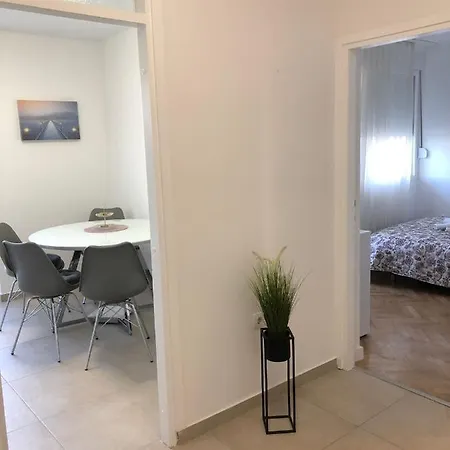 Apartman Lana Appartement *